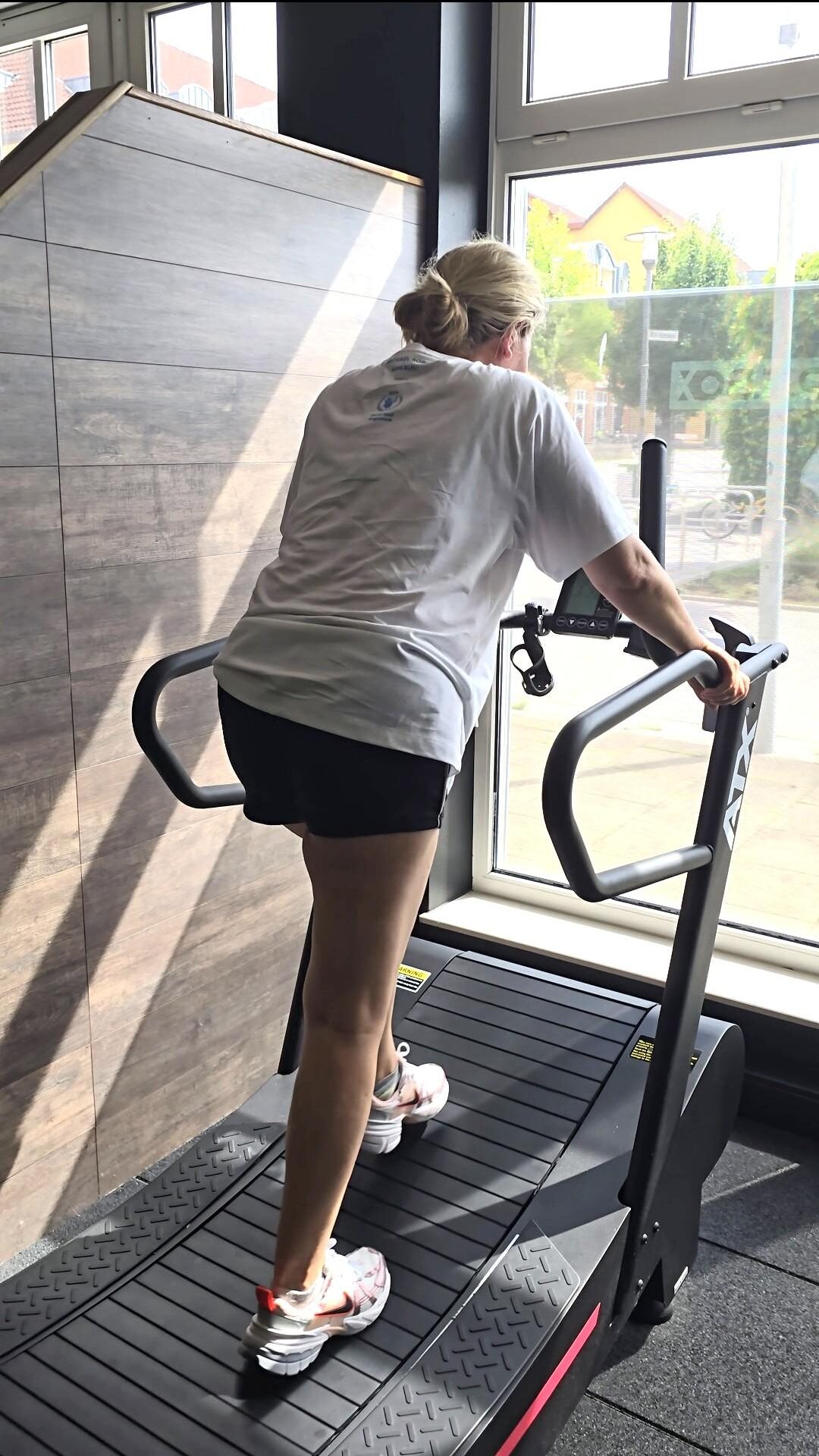 Cardio Laufband Training mit Wladi Trainer aus Osnabrück